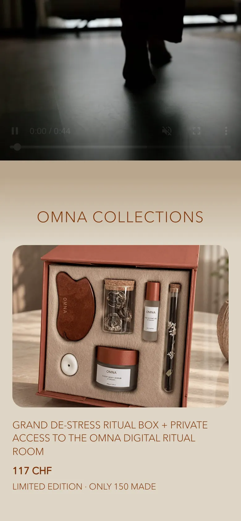 Мобильная версия: панель видеоролика, заголовок OMNA Collections и карточка набора Grand De-Stress Ritual Box за 117 CHF